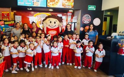 Colegio Bilingüe Palabra Viva. Los peques de preescolar visitan pizzería.